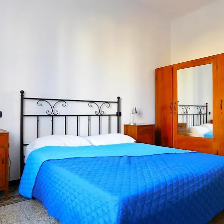 Welcome To Alma's House, Appartamento