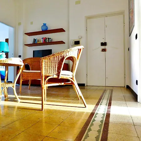 Apartment Welcome To Alma's House, *