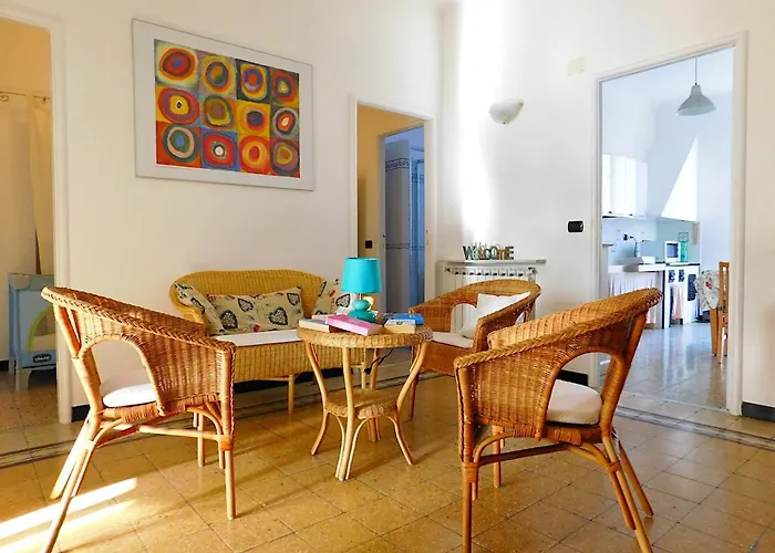 Welcome To Alma's House, Apartman Levanto
